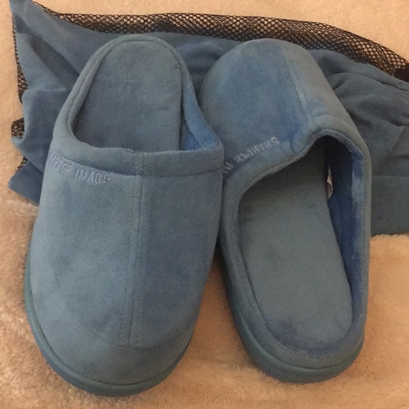 Sharper Image Shoes - Sharper Image memory foam slippers. Size 8